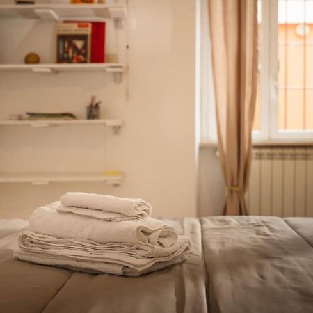 Two-Room Apt. Under The Aqueduct'S Arch In Pigneto Rome Bagian luar foto