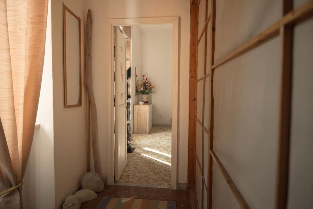 Two-Room Apt. Under The Aqueduct'S Arch In Pigneto Rome Bagian luar foto