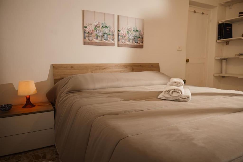 Two-Room Apt. Under The Aqueduct'S Arch In Pigneto Rome Bagian luar foto