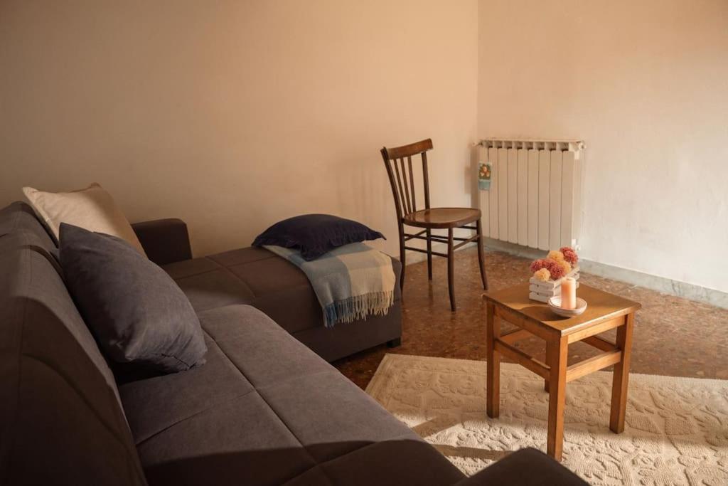 Two-Room Apt. Under The Aqueduct'S Arch In Pigneto Rome Bagian luar foto